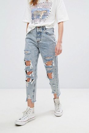 PullBear-Bleached-Super-Distressed-Mom-Jeans.jpg