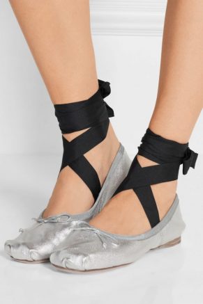Miu-Miu-Lace-up-Grosgrain-Trimmed-Metallic-Leather-Ballet-Flats-.jpg