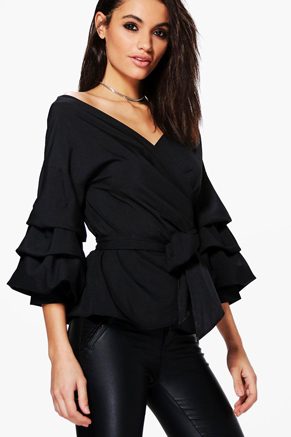 Amelie Ruffle