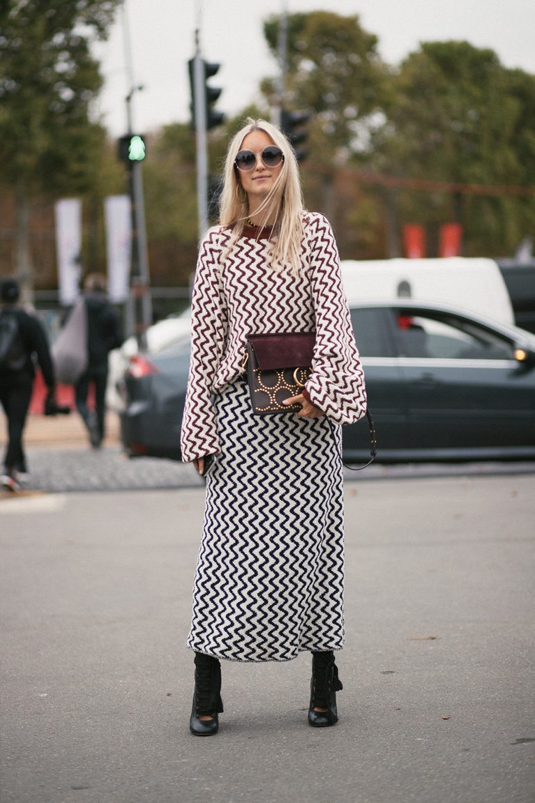 chloe-aw16-4-768x1152